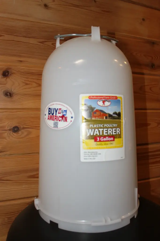 3 Gallon Plastic Waterer