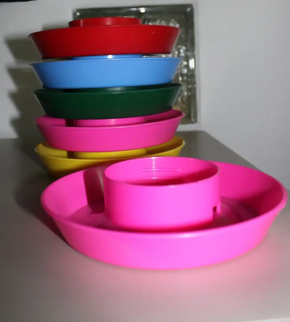 Plastic Threaded Base