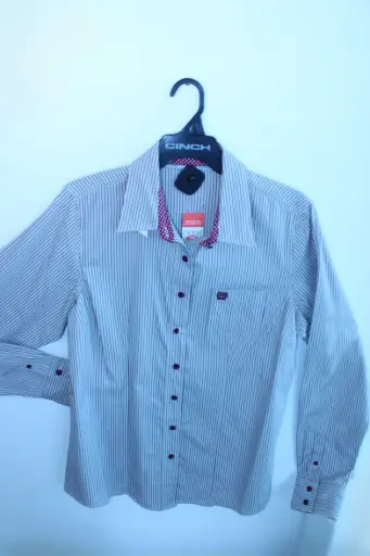 [8171] Women's Cinch Red Stripe Button Up